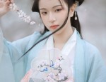 Chinese Cheongsam Elegance:A New Traditional Celebration for a One-Year-Olds Birthday