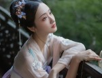 The Beauty of Song Dynasty Hanfu:The Wide Sleeve of Song Han Womens Clothing