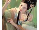 Enhancing Traditional Hanfu Fashion for a Nine-Year-Old Girl in Summer