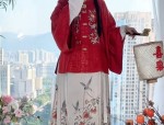 Gown Splendor:The Elegance of Cheongsam Fashion with High-End Round-Toe Shoes