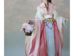 Elegant Heritage:The Story of Hongyun阁s Qipao Live Streaming in Suzhou