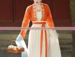 Elegant Cheongsam for a 40-Year-Old Woman:A Blend of Class and Tradition