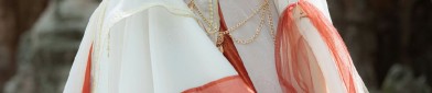 Silk Cheongsam for Girls:Embracing the Traditional Elegance in Modern Times