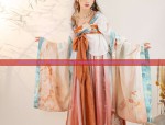 Reimagining Cheongsam for Summer:Modern Updates to a Traditional Icon