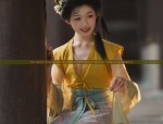 The 12-Year-Old Hanfu Enthusiastic Girl Student in Ancient Costume