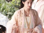 Winter Vogue:The Rise of Neo-Chinese Cheongsam