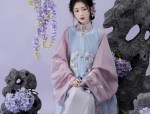 New Years Equestrian-Inspired Skirt Suit for Women:A Blend of Tradition and Modernity
