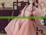 The Red Checkered Qipao:A Traditional Chinese Beauty Icon