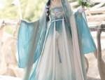 Reinventing the Cheongsam:2024 High-End Summer Fashion Forward
