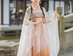 Ancient Shoe Styles and Their Perfection with Maomin Skirts:A Cultural Exploration
