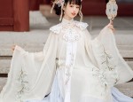 Luxurious Silk Cheongsam Skirts:A Closer Look into Elegance and Quality