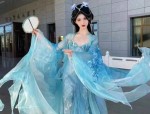Embracing the New Sino-Style:The Red Cheongsams Evolution