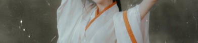 Moon Orchid Cats and Traditional Chinese Hanfu Fashion:A Cultural Blend