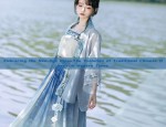 Embracing the New-Age Qipao:The Evolution of Traditional Chinese Dress in Modern Times