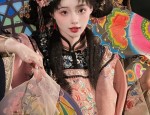 Winter Warmth in a Girls Hanfu Cape:A Guide to Styling Childrens Traditional Chinese Clothing