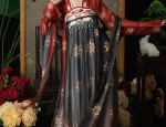 The Pavilion-Style Horseface Skirt Ensemble A Blend of Elegance and Charm