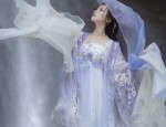 A Girls Hanfu Two-Piece Set in Chiffon:A Blend of Tradition and Elegance