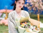 White Song-Style Hanfu:Unveiling the Elegance of Traditional Chinese Clothing