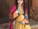 Winter Warmth in a Qipao:Preserving Comfort and Style
