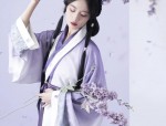 A 6-Year-Old Girls Enthusiasm for Traditional Chinese Costume