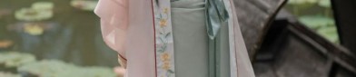 The Evolution of Cheongsam:A Journey into the World of Diamond-Encrusted Qipao