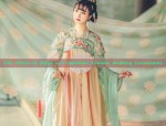 The Allure of Qipao in Traditional Chinese Wedding Ceremonies