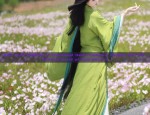 Blue-Hued Children in Traditional Hanfu Fashion:A Glimpse into the Splendid World of Blue-Wearers