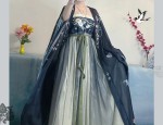 The Splendor of the Fengma Mian裙:A Cultural Icon of Chinese Traditional Fashion