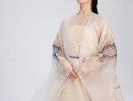 Earrings to Pair with Traditional Chinese Cheongsam:A Guide to Elegant Accessories
