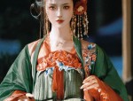 Elegant Evening Gowns and Traditional Cheongsam:The Ultimate Guide to Dinner Party Fashion