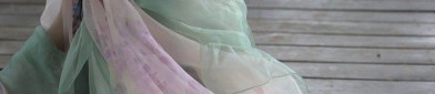 Maternal-Daughter Fashion:The Rise of Hanfu Dress in the World of Traditional Beauty and Grace