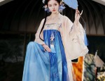 The Jacket to Match a Horseface Skirt:A Guide to Styling