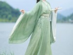 Embracing the Chic Summer of Qipao Fashion:Womens Summer Cheongsam Trends