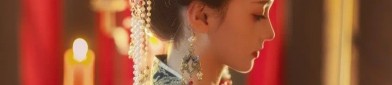 Sleeveless Neck-hanging Cheongsam:A Blend of Traditional Elegance and Modern Charm