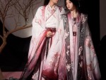 The All-Opening Cheongsam with a Slimming Fit:A Closer Look into its Design and Appeal