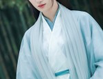 Charming in Miniature:The Allure of Qipao for the Petite Figure