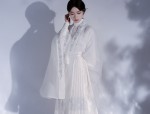 Plush Embroidery-Detail Oversized-Size Horseface Skirt Ensemble