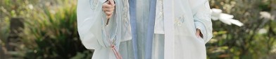 The Elegance of Tang-Style Thin Jackets:A Closer Look
