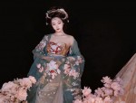 Reconstructing the Classic Charm of Hanfu:Chest-level Restoration of Traditional Chinese Clothing
