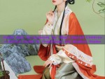 Embracing Modernity in Traditional Cheongsam:The Evolution of Three-Color Improved Qipao