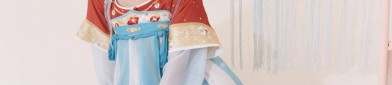 The Elegance of a Half-Body Cheongsam with a Slit Skirt