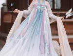 The Authentic Dragon Empress Hanfu and the Flower of the Other Side:The Story of Biàn YìHuā