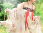 The Splendor of Red Chinese New Year Hanfu:A Traditional Salutation Costume