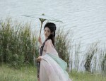 The Elastic Charm of Cheongsam:A Cultural Icons Versatility