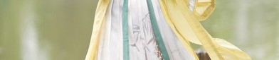 The Youthful Bride in Cheongsam and Toast Dress:A Celebration of Traditional Elegance