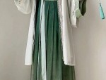Winter Fashion for Adult Women:The Revival of Hanfu Costumes