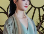 The Complete Set of Ming-Style Cloud-Patterned Collar Hanfu with Cloud-Shoulderpiece