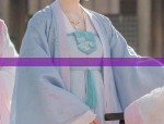 Elegant Cranes Embroidered on Cheongsam:A Symbol of Traditional Chinese Beauty and Grace