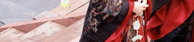 Embracing the Summer in Qipao:Fashion for Women in Their 30s and 40s