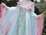 The Legend of Gaia and the Revival of Traditional Hanfu Fashion